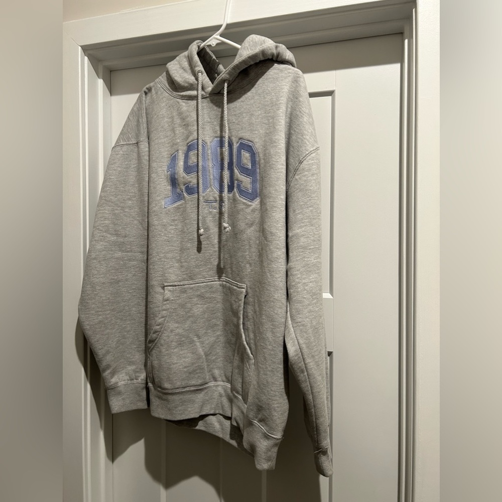 Taylor Swift 1989 Sweatshirt